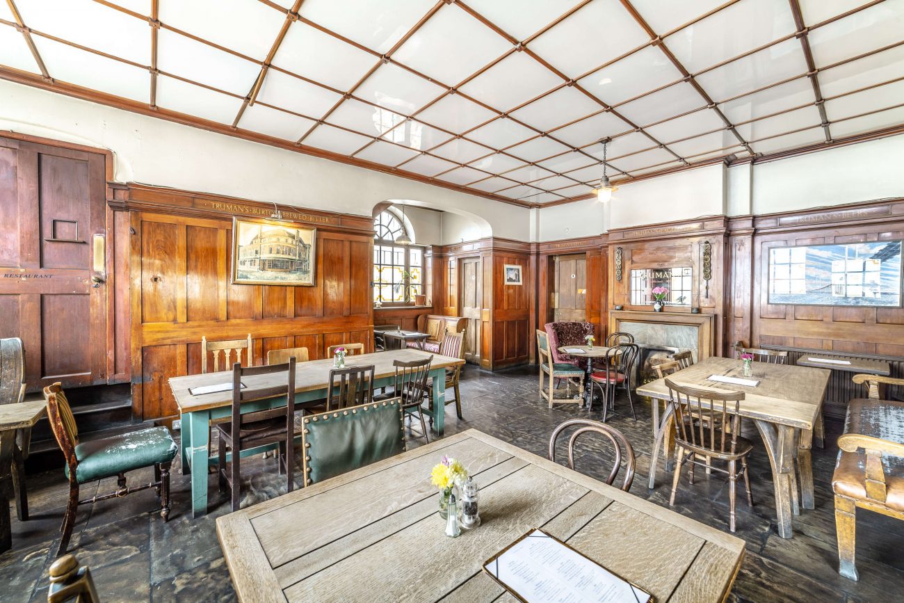 Pub 2